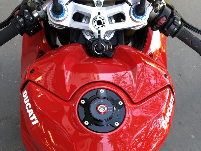 DUCATI PANIGALE 1103 V4 4