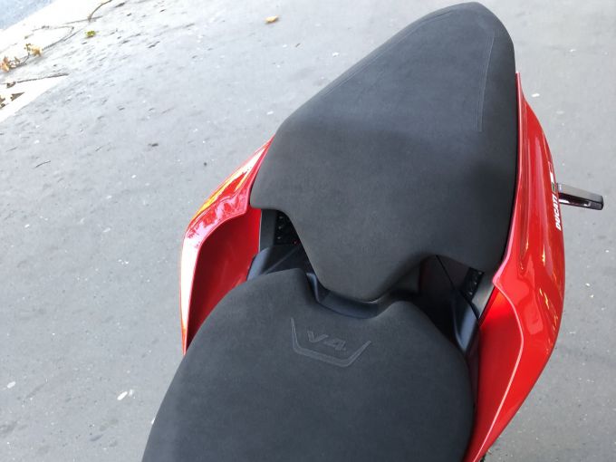 DUCATI PANIGALE 1103 V4 4
