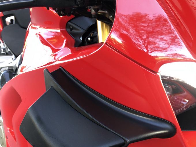 DUCATI PANIGALE 1103 V4 4