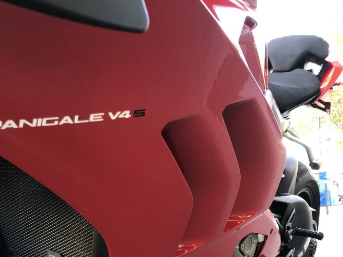DUCATI PANIGALE 1103 V4 4