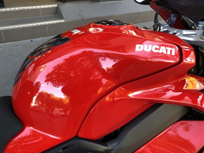 DUCATI PANIGALE 1103 V4 4