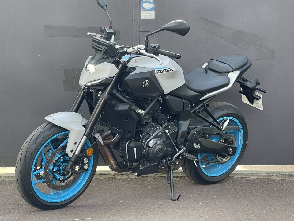 YAMAHA MT-07 A2 - MT 07 - MT07 - PROPRIETAIRE 1 - GARANTIE CONSTRUCTEUR 4