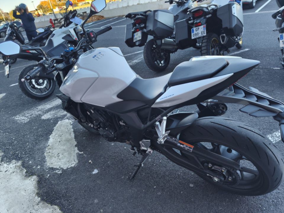 HONDA CB 1000 Hornet 4