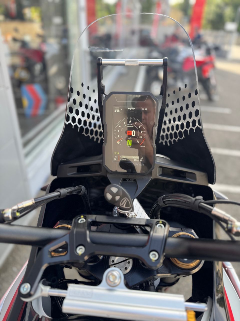 DUCATI DESERT X RALLY 4