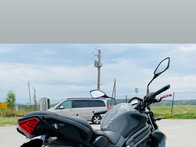 KAWASAKI ER-6 4