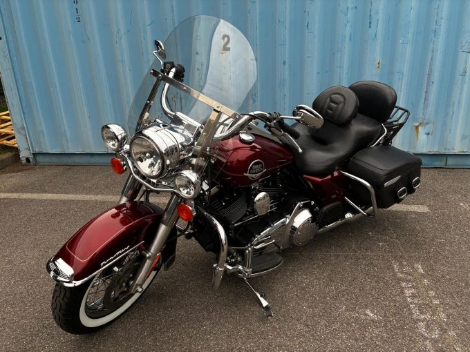 HARLEY-DAVIDSON TOURING ROAD KING 1584 CLASSIC 4