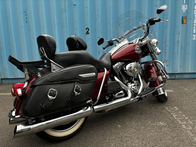 HARLEY-DAVIDSON TOURING ROAD KING 1584 CLASSIC 4