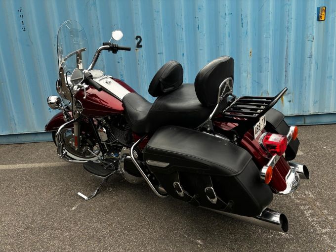 HARLEY-DAVIDSON TOURING ROAD KING 1584 CLASSIC 4