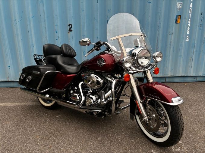 HARLEY-DAVIDSON TOURING ROAD KING 1584 CLASSIC 4