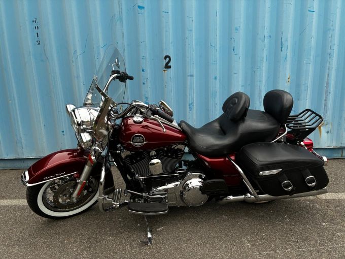 HARLEY-DAVIDSON TOURING ROAD KING 1584 CLASSIC 4