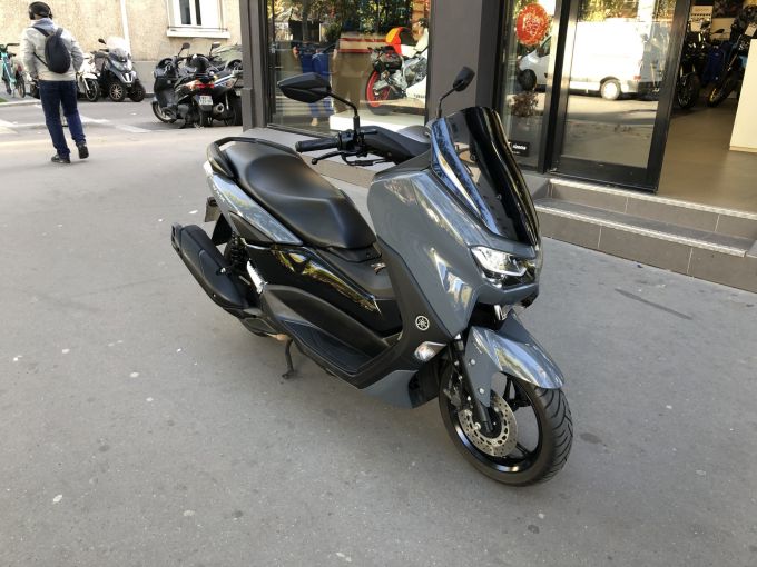 YAMAHA NMAX 125 4