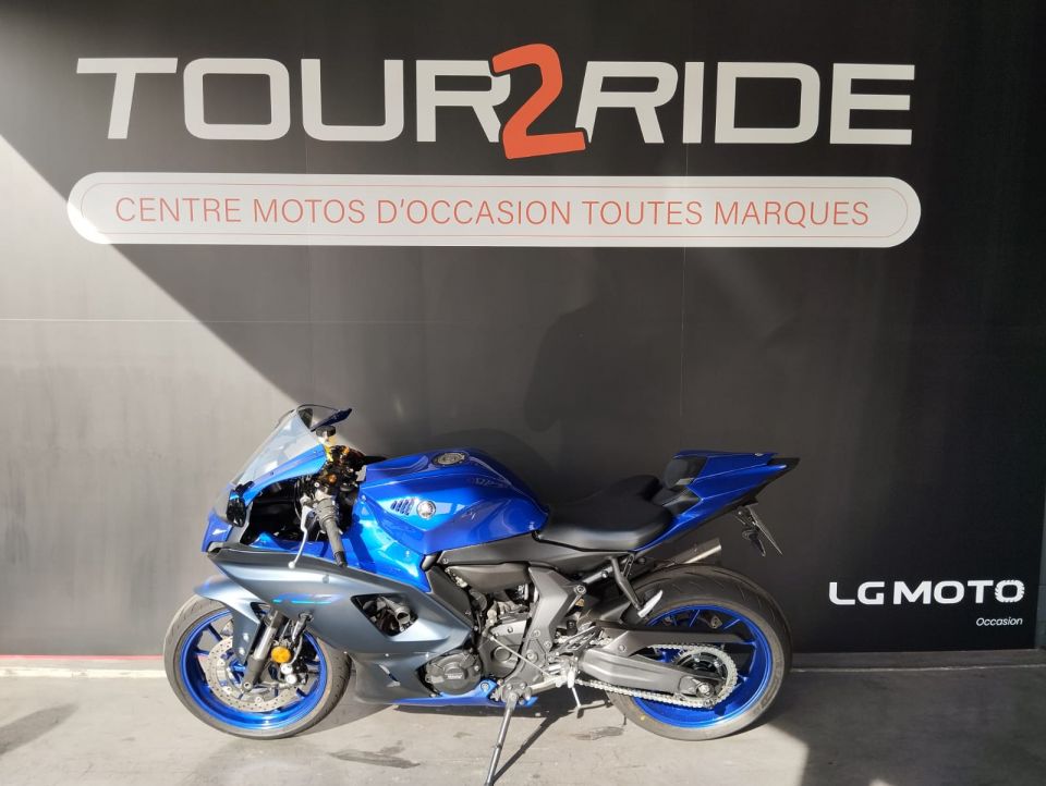 YAMAHA R7 4