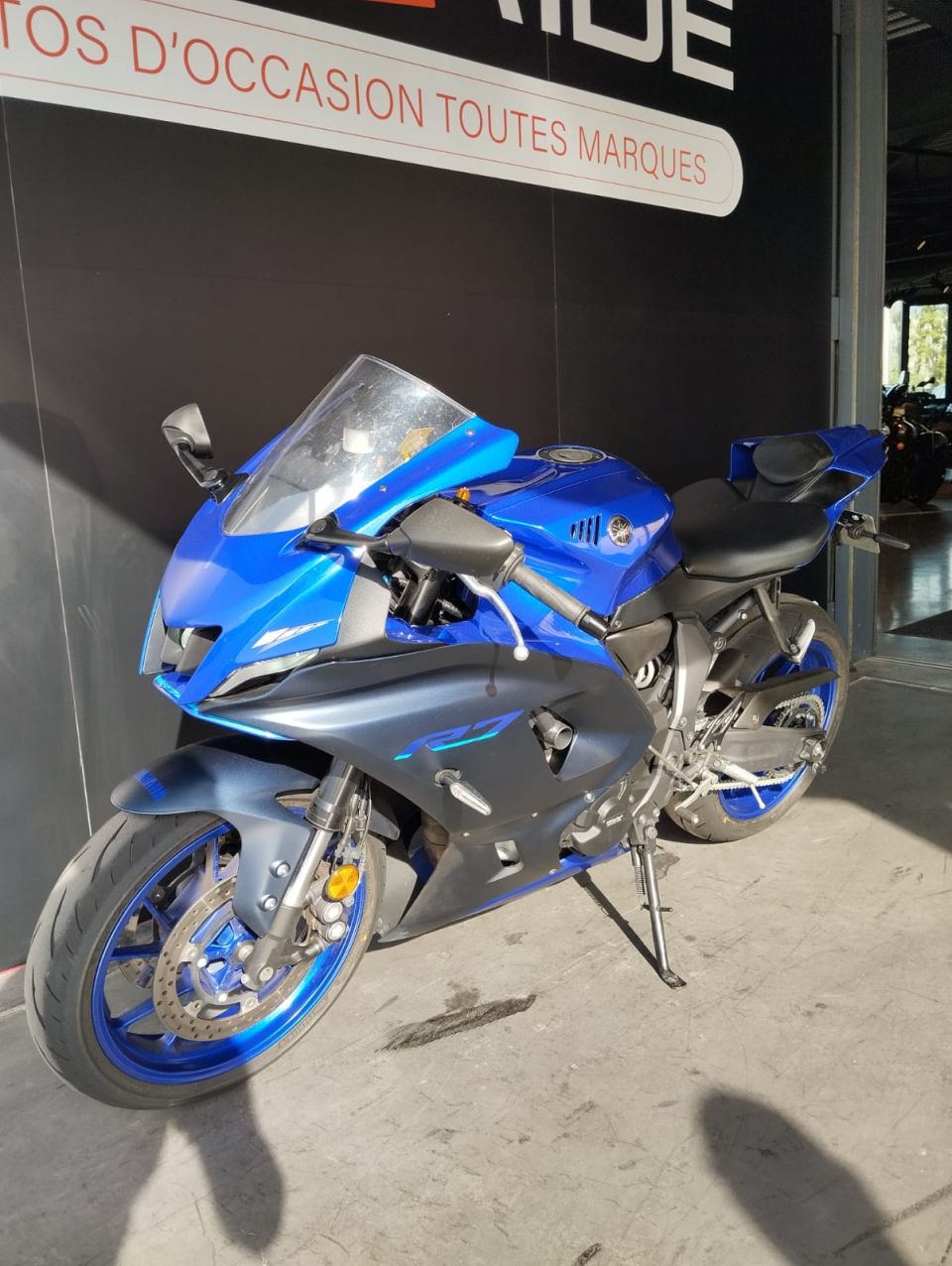 YAMAHA R7 4