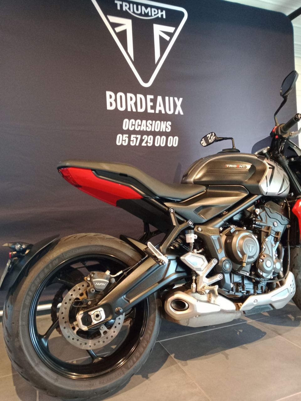 TRIUMPH TRIDENT 660 4