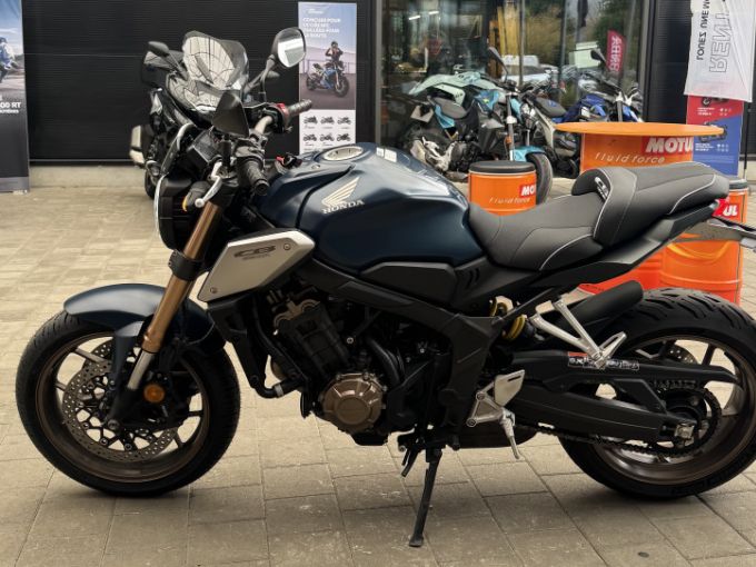 HONDA CB650R Neo Sports Café 4