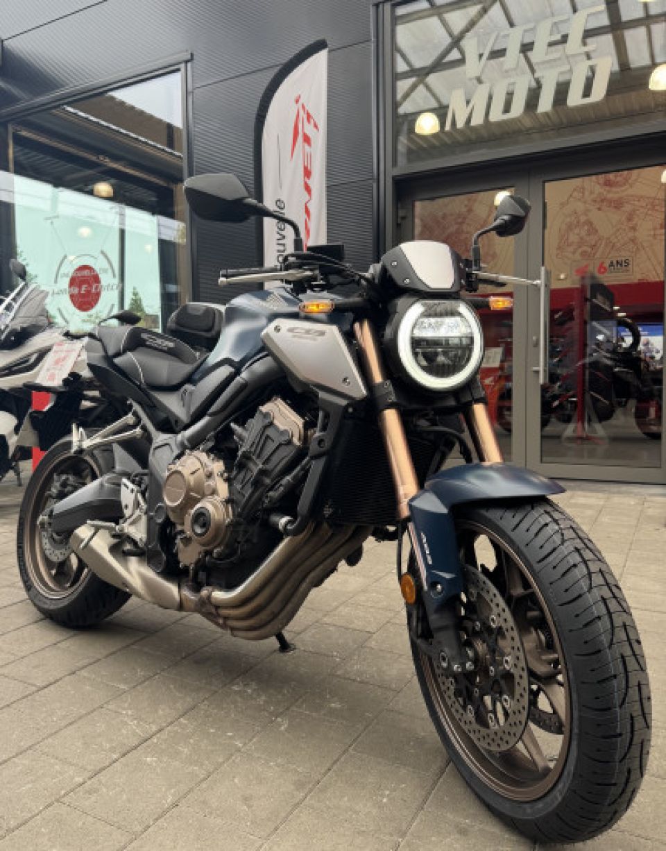 HONDA CB650R Neo Sports Café 4