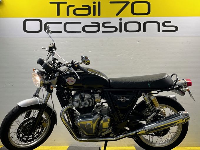 ROYAL ENFIELD INTERCEPTOR 4