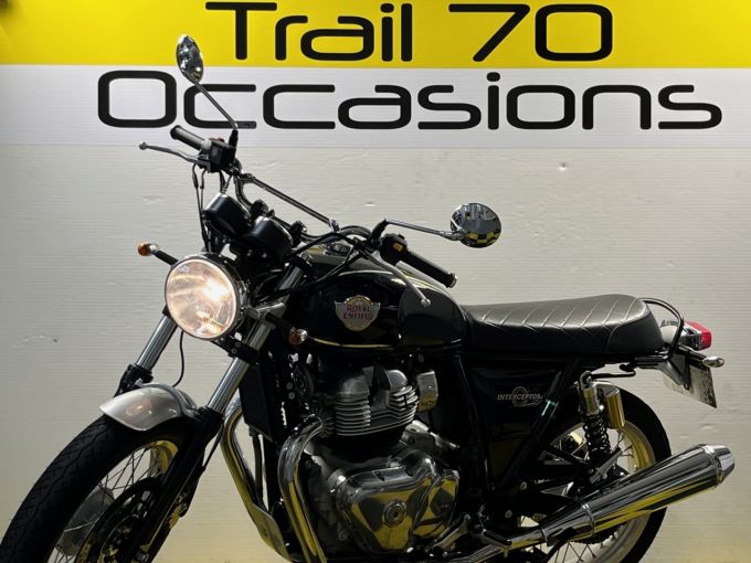 ROYAL ENFIELD INTERCEPTOR 4