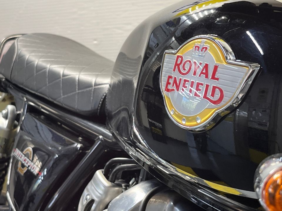ROYAL ENFIELD INTERCEPTOR 4