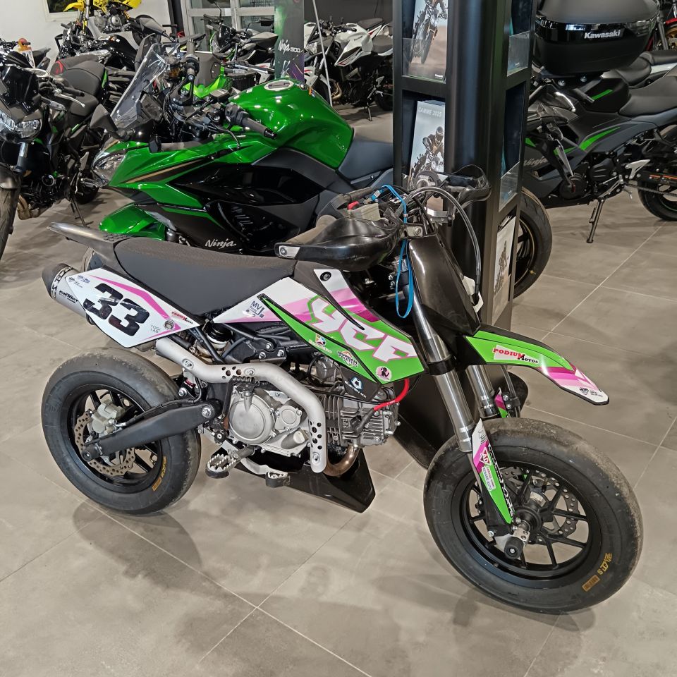 YCF 125 SUPERMOTARD 4