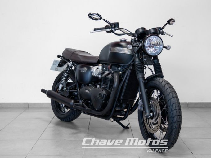 TRIUMPH BONNEVILLE T120 BLACK 1200 4