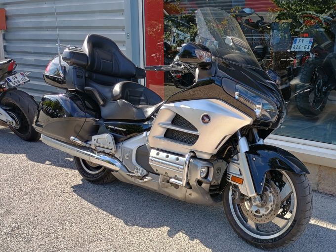 HONDA GL 1800 GOLDWING AIR BAG GPS 4