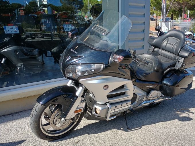 HONDA GL 1800 GOLDWING AIR BAG GPS 4