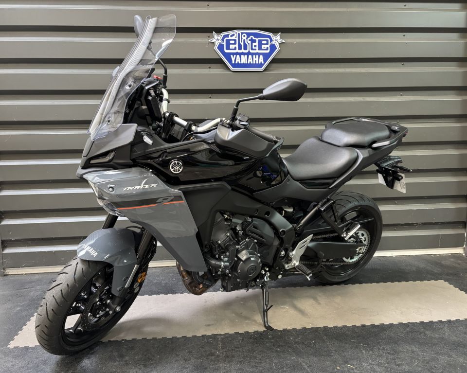 YAMAHA TRACER 9 Y-AMT 4