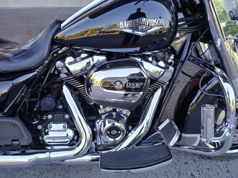 HARLEY-DAVIDSON TOURING ROAD KING 1745 STANDARD 4