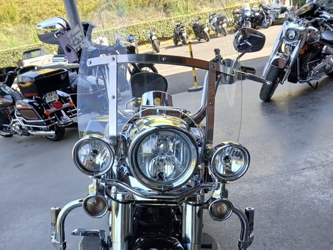 HARLEY-DAVIDSON TOURING ROAD KING 1745 STANDARD 4
