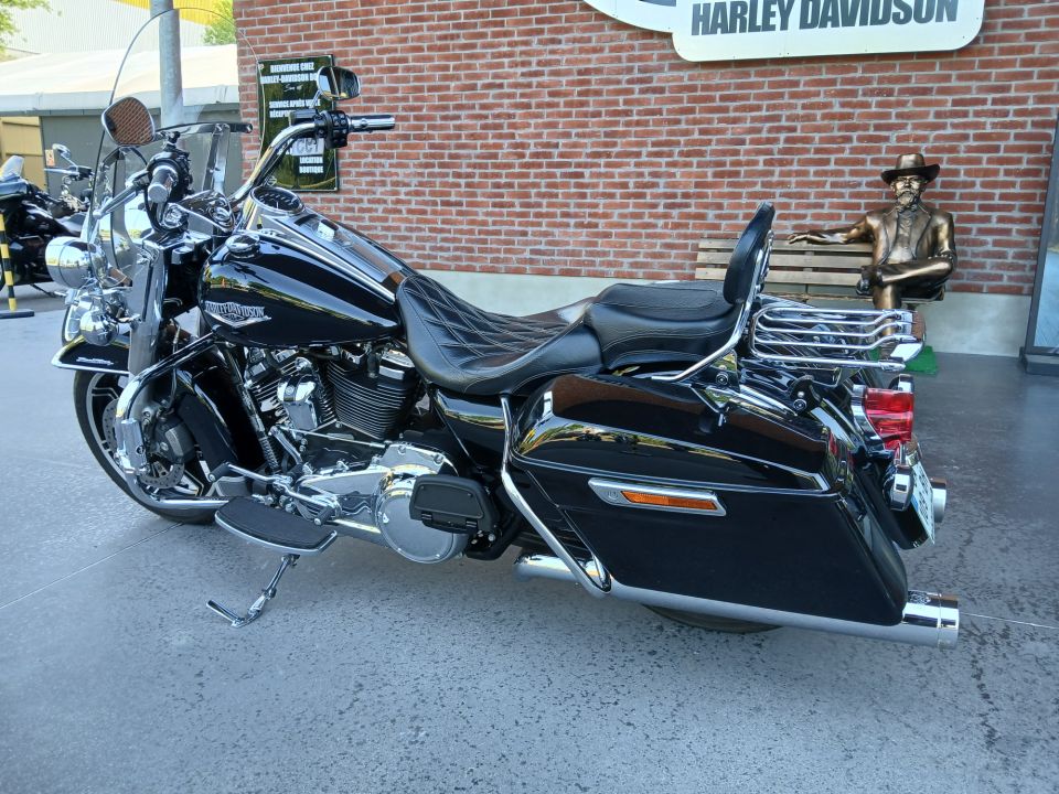 HARLEY-DAVIDSON TOURING ROAD KING 1745 STANDARD 4