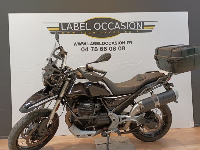 MOTO GUZZI V85 TT GUARDIA D\'ONORE 4