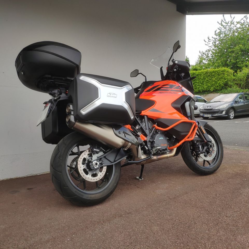 KTM 1290 SUPER ADVENTURE 4