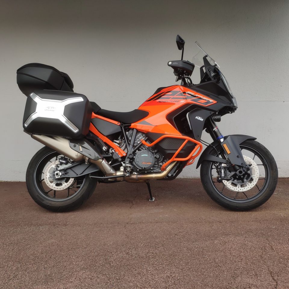 KTM 1290 SUPER ADVENTURE 4