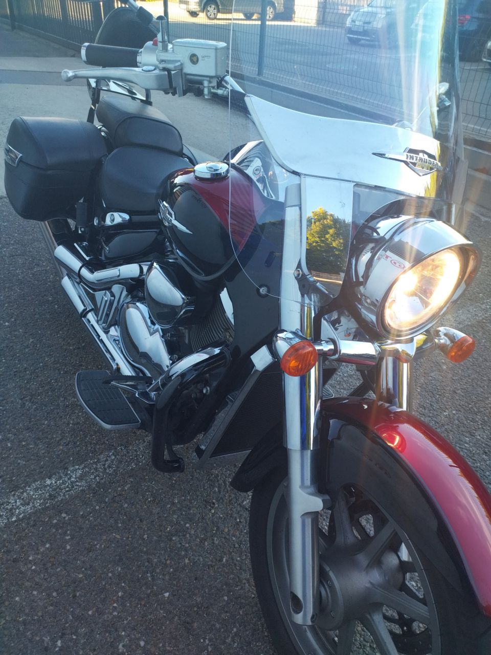 SUZUKI INTRUDER C1500T 4