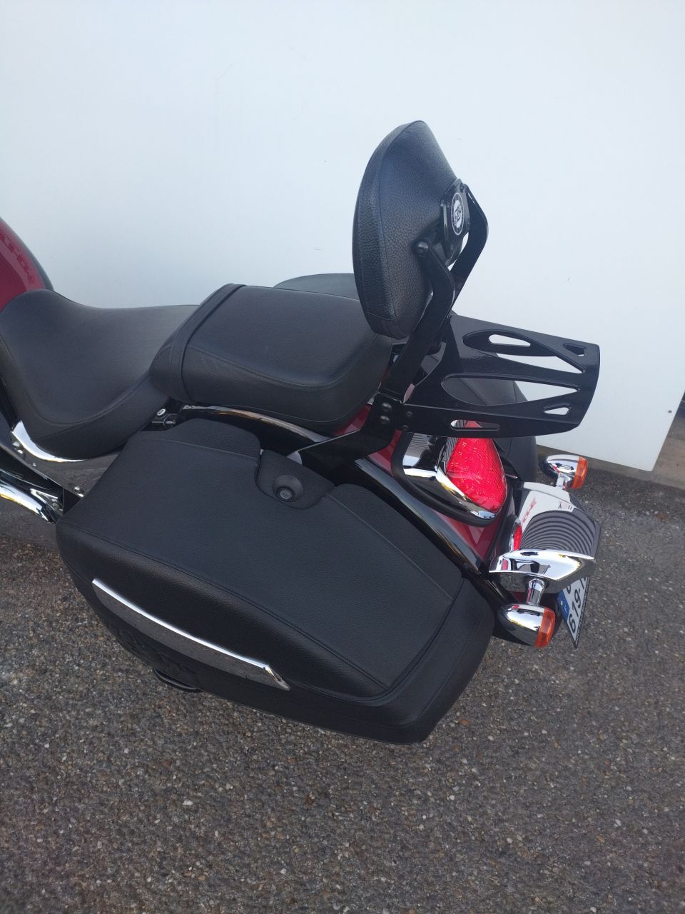 SUZUKI INTRUDER C1500T 4