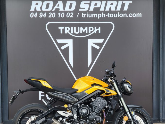 TRIUMPH STREET TRIPLE 765 RS 4