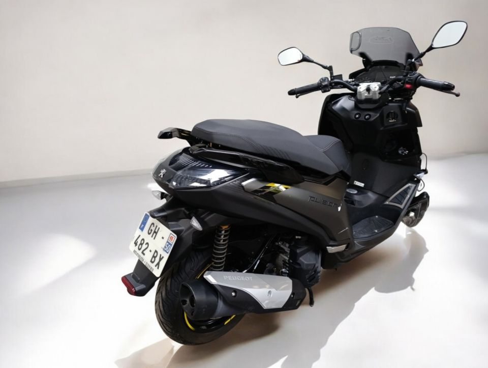 PEUGEOT PULSION 125 GT 4