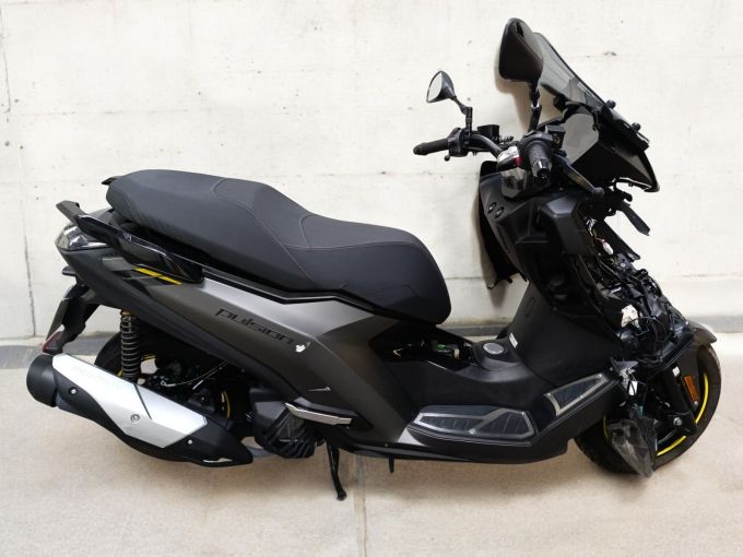 PEUGEOT PULSION 125 GT 4