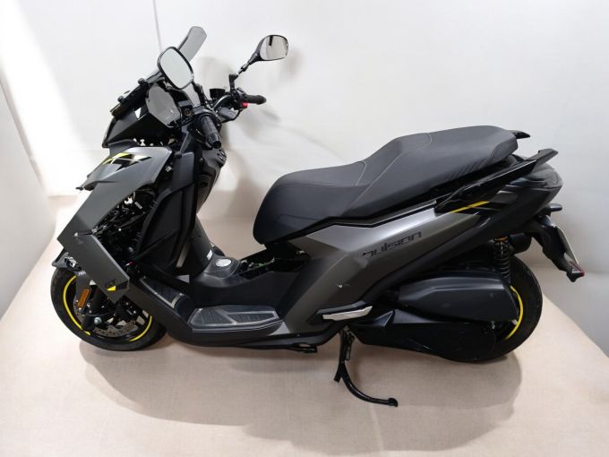PEUGEOT PULSION 125 GT 4