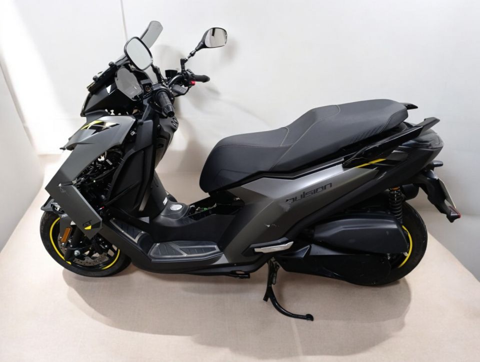 PEUGEOT PULSION 125 GT 4