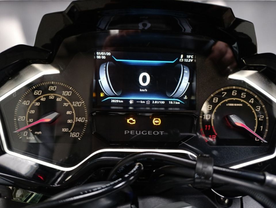 PEUGEOT PULSION 125 GT 4