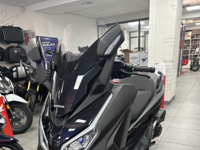 HONDA FORZA 125 ABS 4