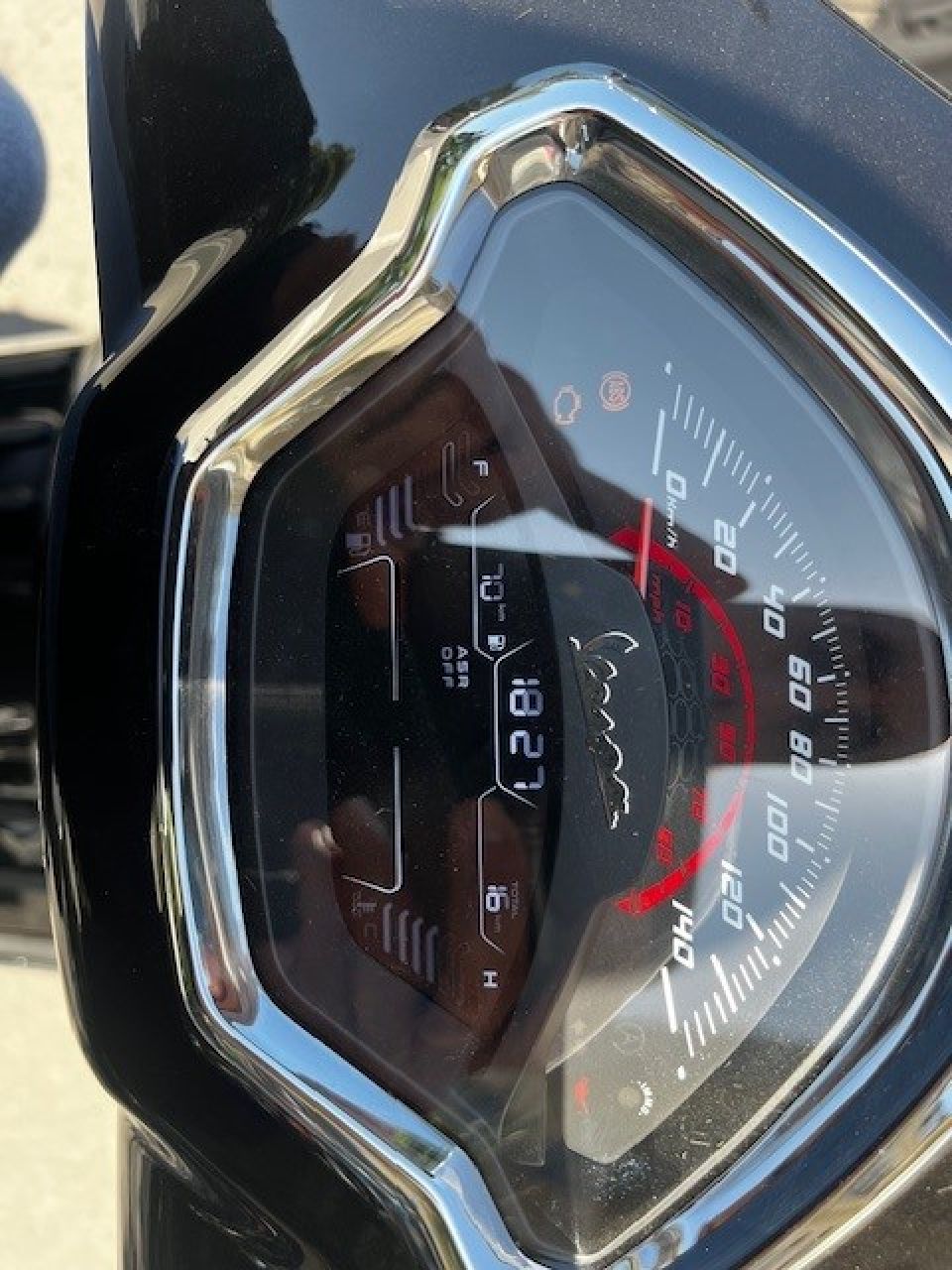 VESPA GTS 125IE SUPER 4