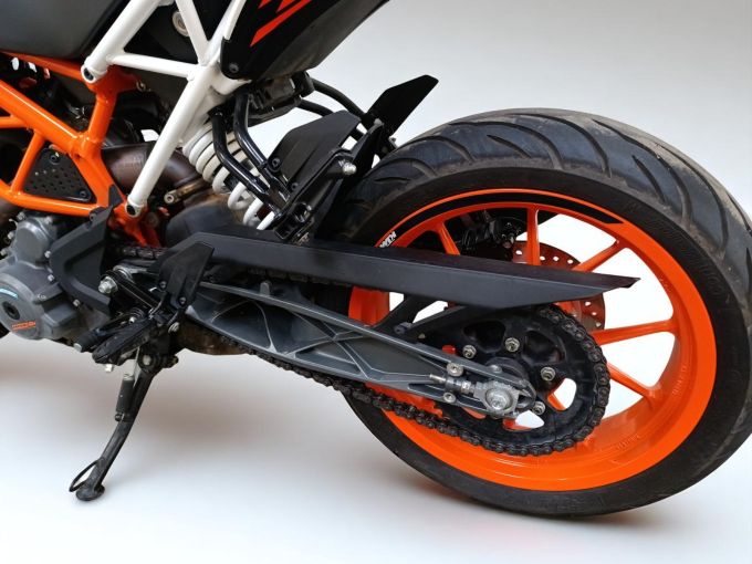 KTM 390 DUKE 4