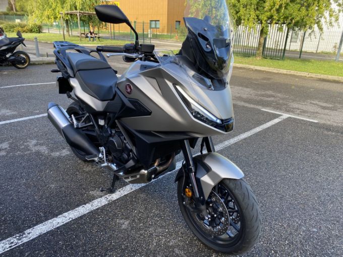 HONDA NT1100 4