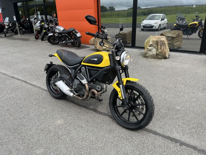 DUCATI SCRAMBLER 4