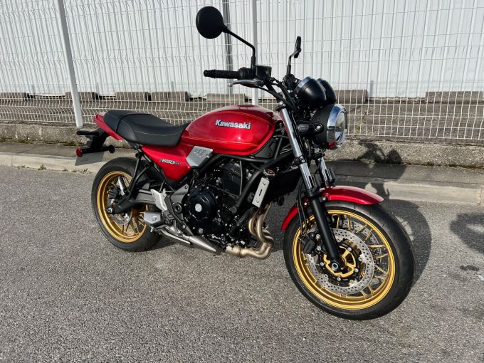 KAWASAKI Z650 RS 4
