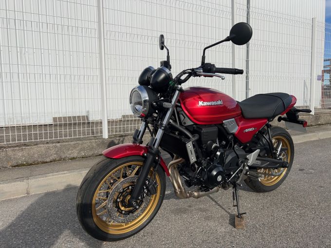 KAWASAKI Z650 RS 4