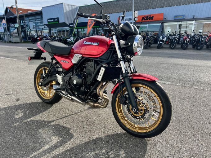 KAWASAKI Z650 RS 4